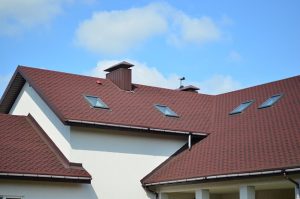 Een complete blik op de voordelen en technieken van dakisolatie